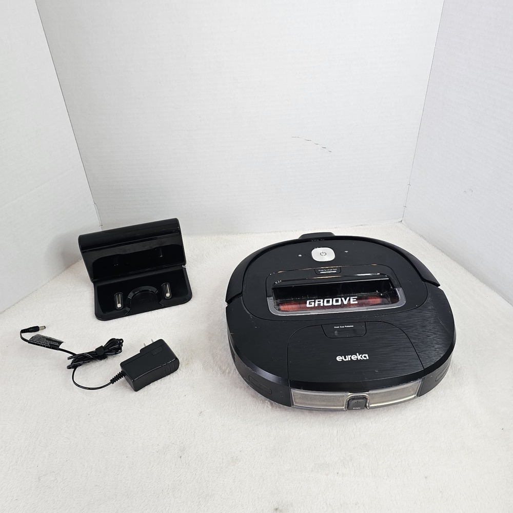 Eureka Groove Robot Vacuum, Model NER309 W/Self Docking/Charging, Tested